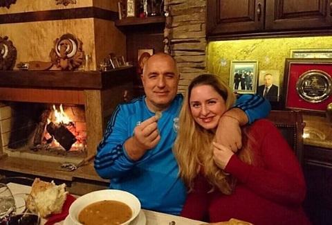 Дъщерята на Борисов изригна! Тежки обвинения